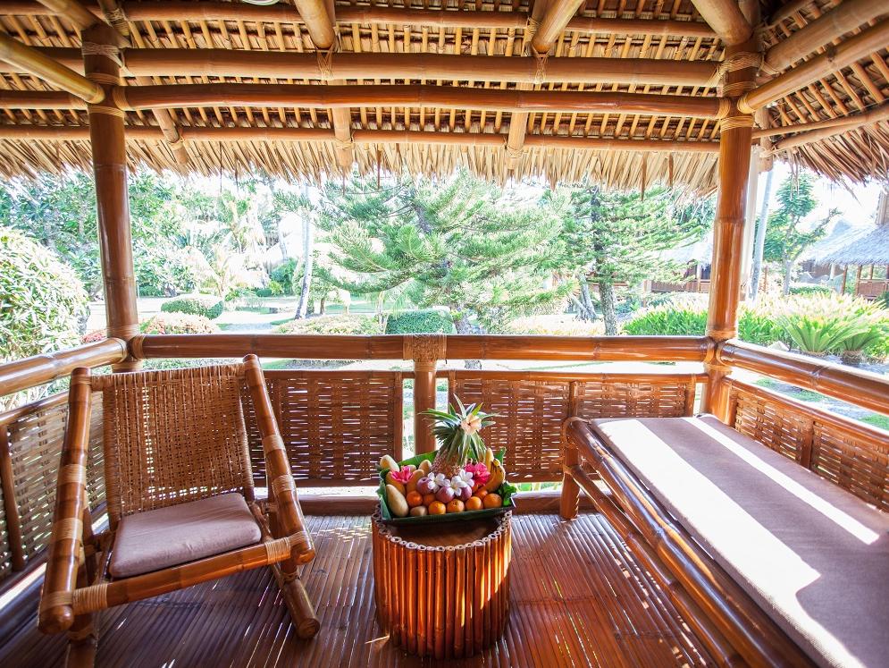 Pura Vida Beach & Dive Resort