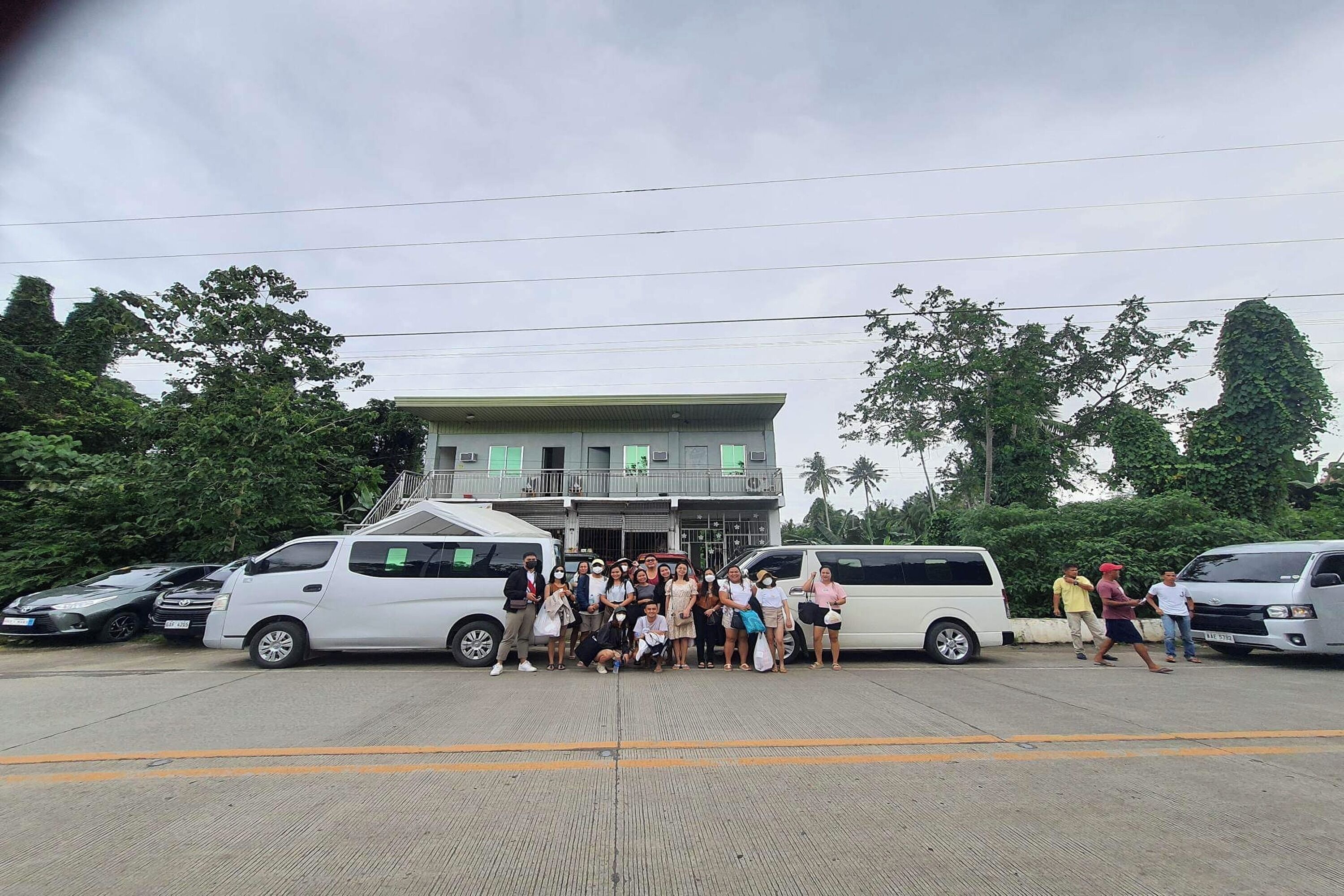 Bohol Transient Lruy