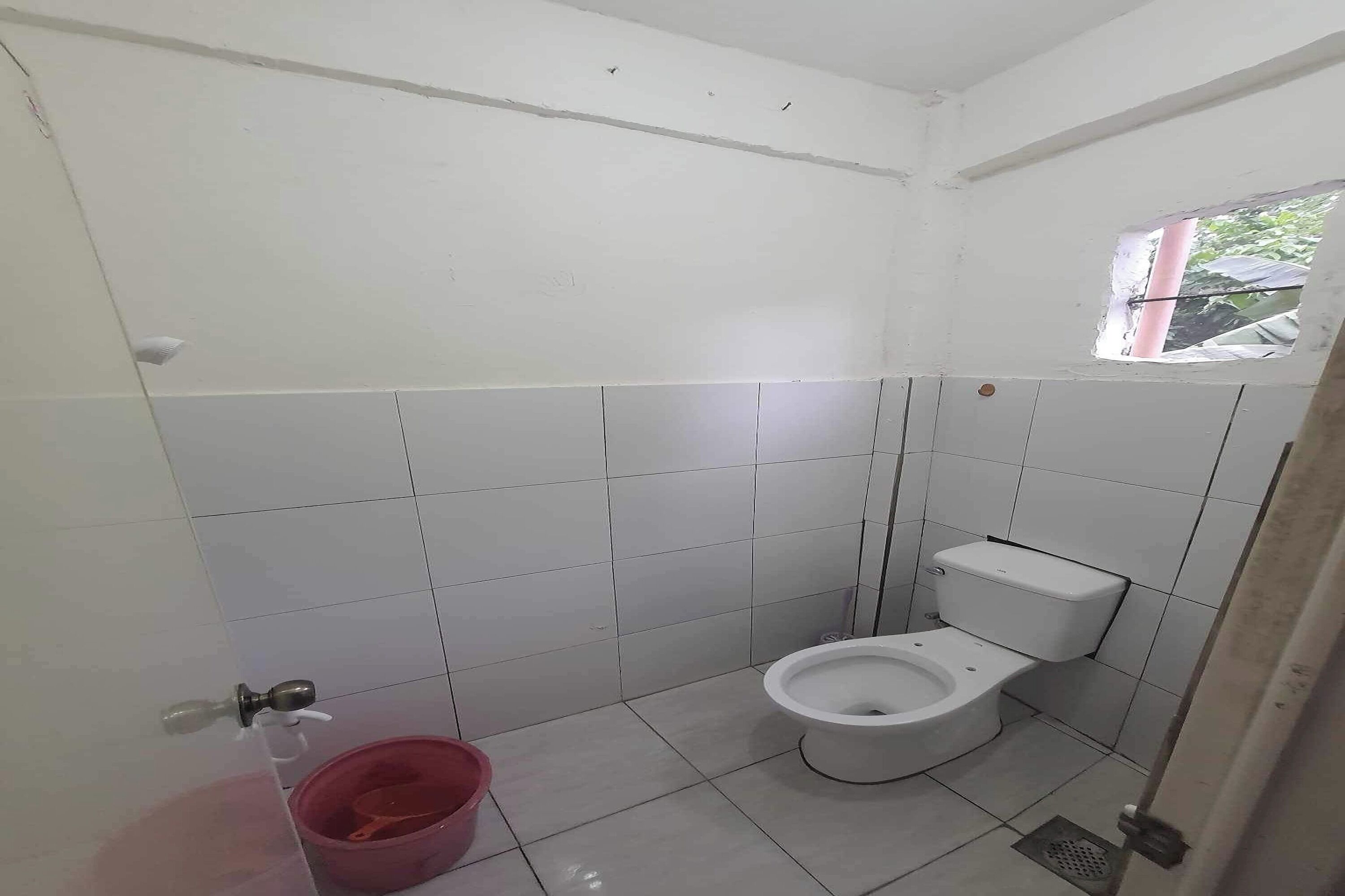 Bohol Transient Lruy