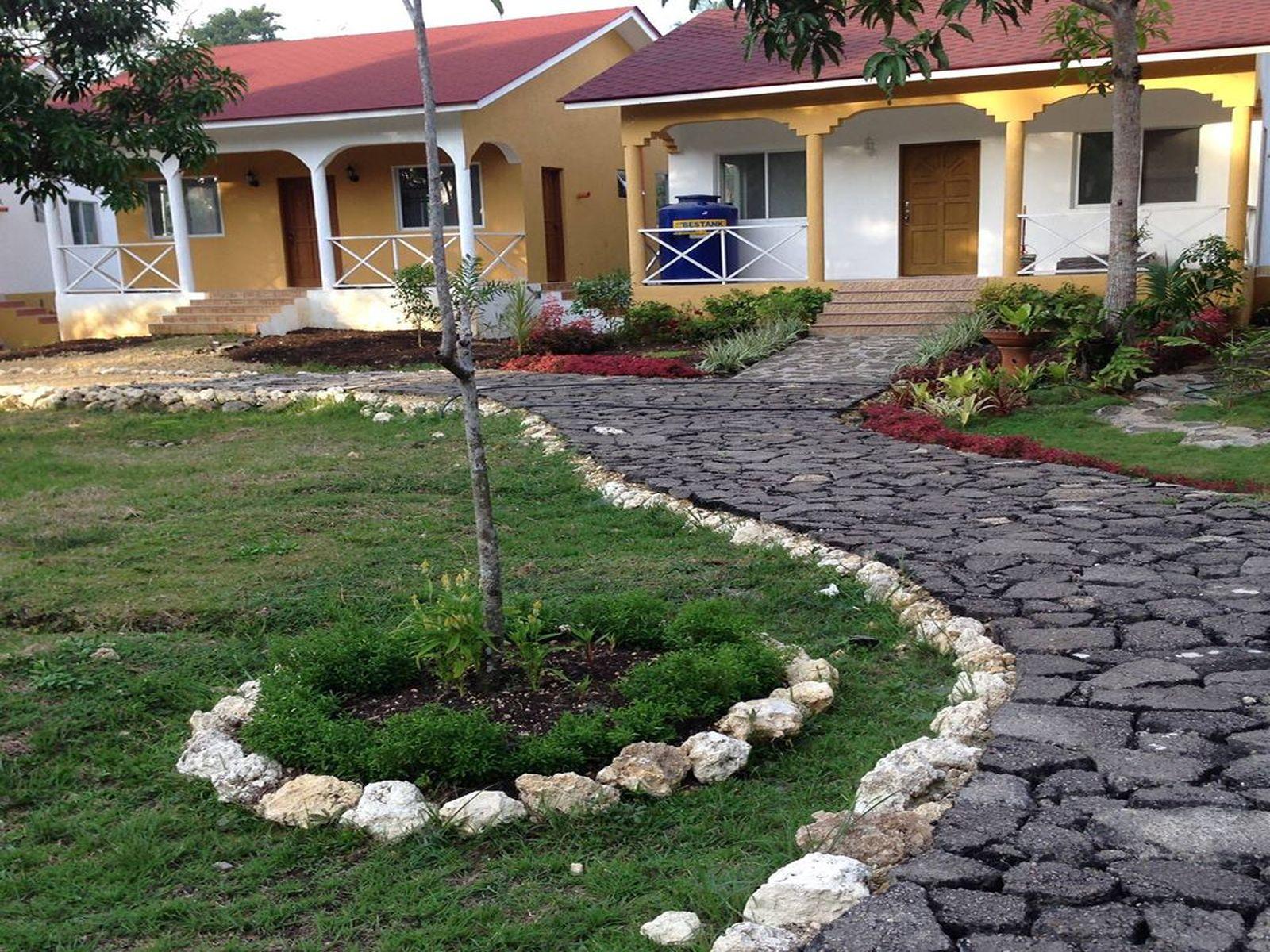 Celvis Vacation Cottages