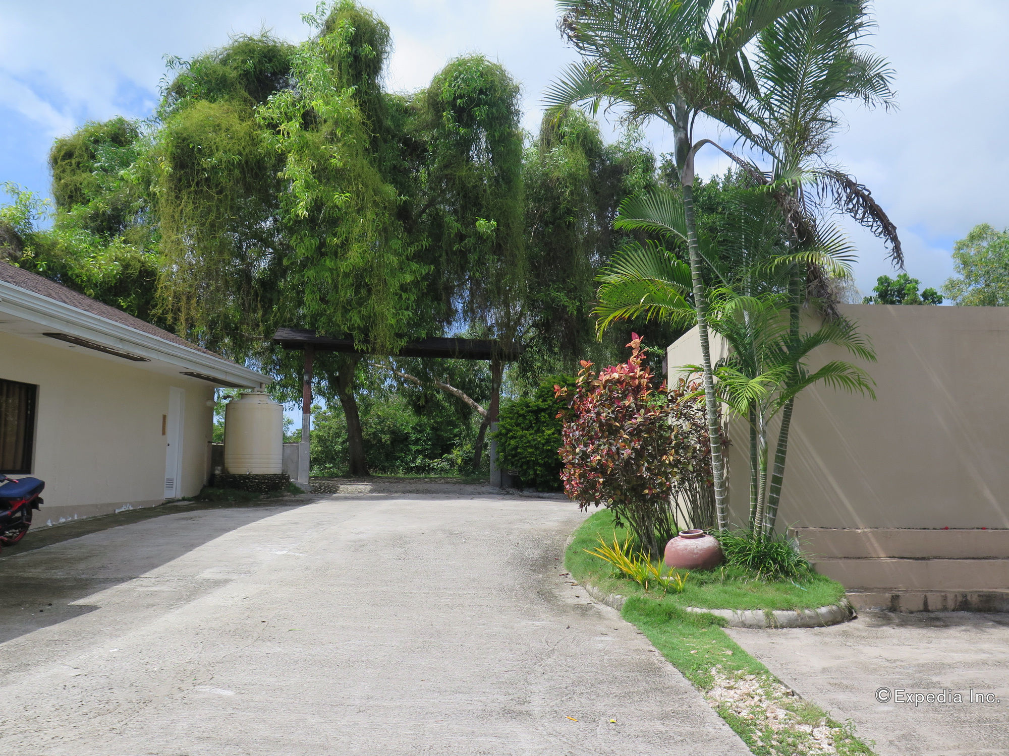 G's Grand Resort and Convention Center