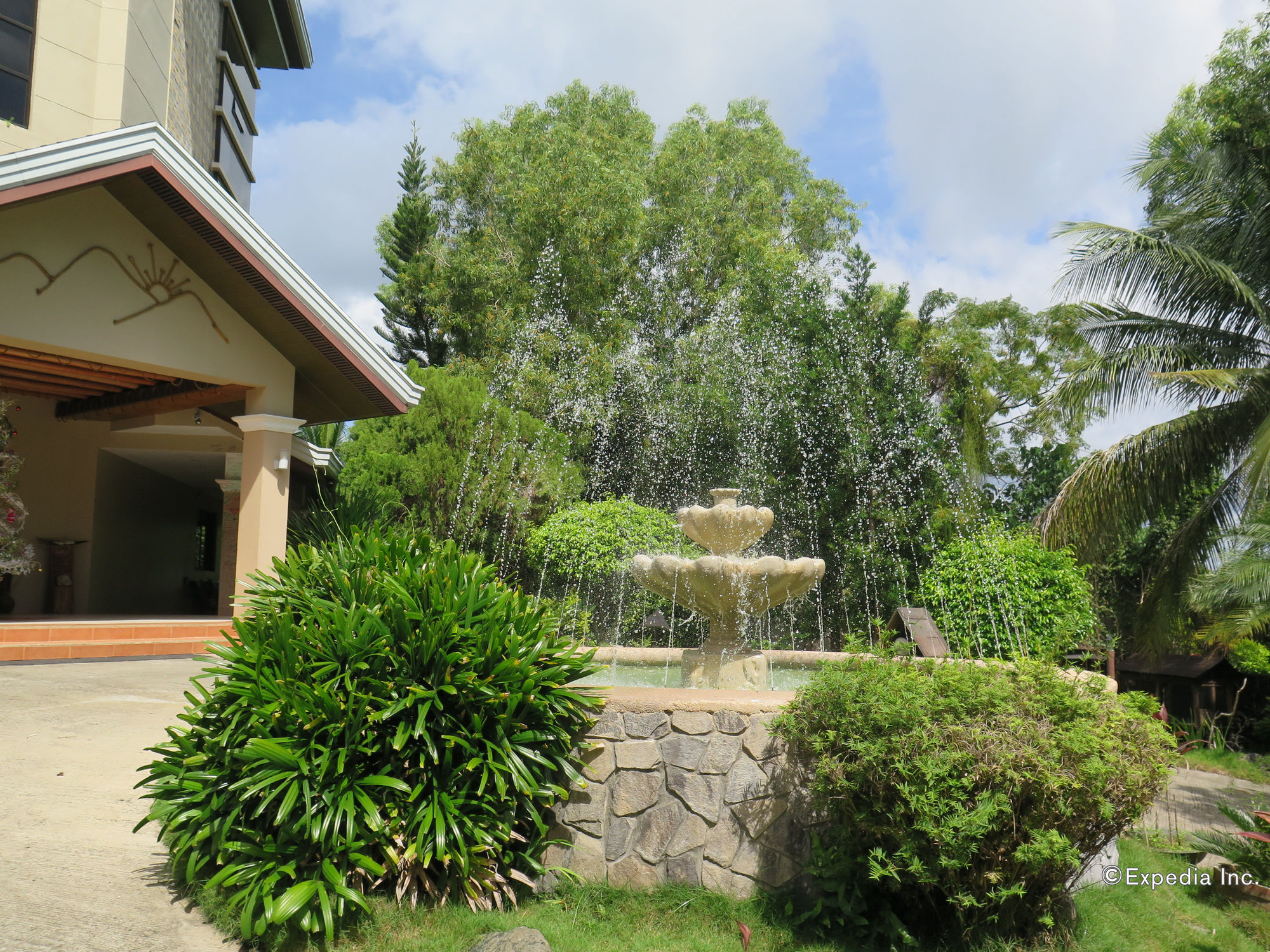 G's Grand Resort and Convention Center