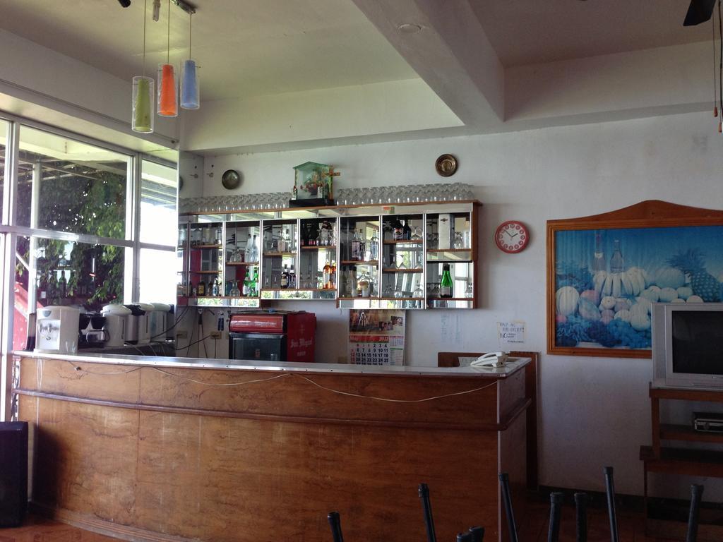 Ladaga Inn Hotel & Restaurant
