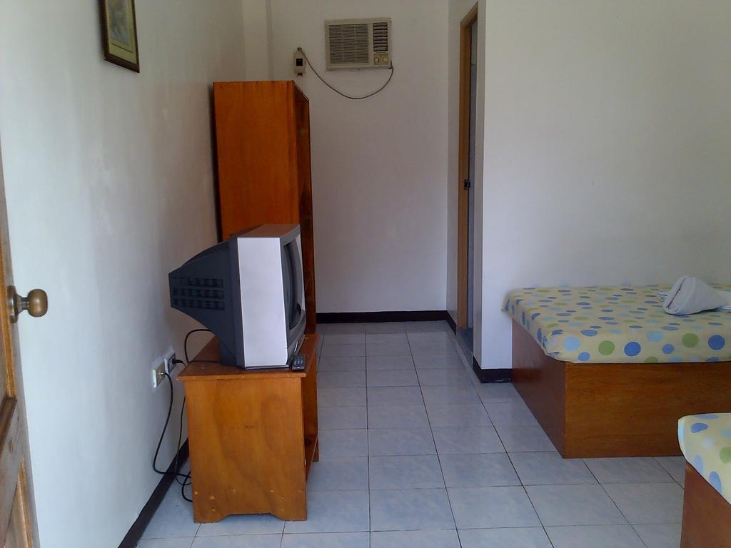 Ladaga Inn Hotel & Restaurant