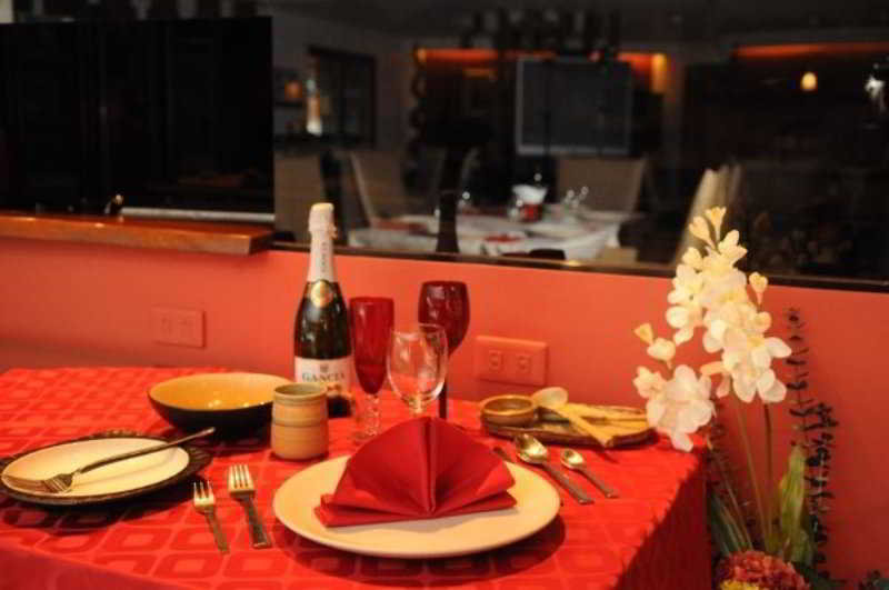Anisabel Suites
