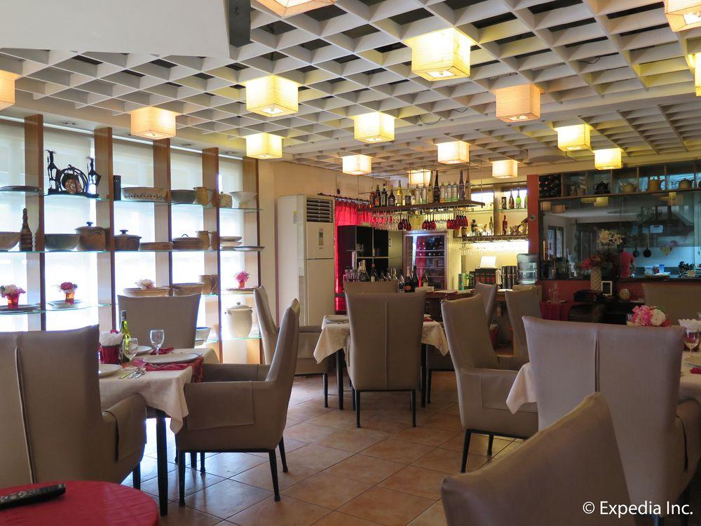 Anisabel Suites