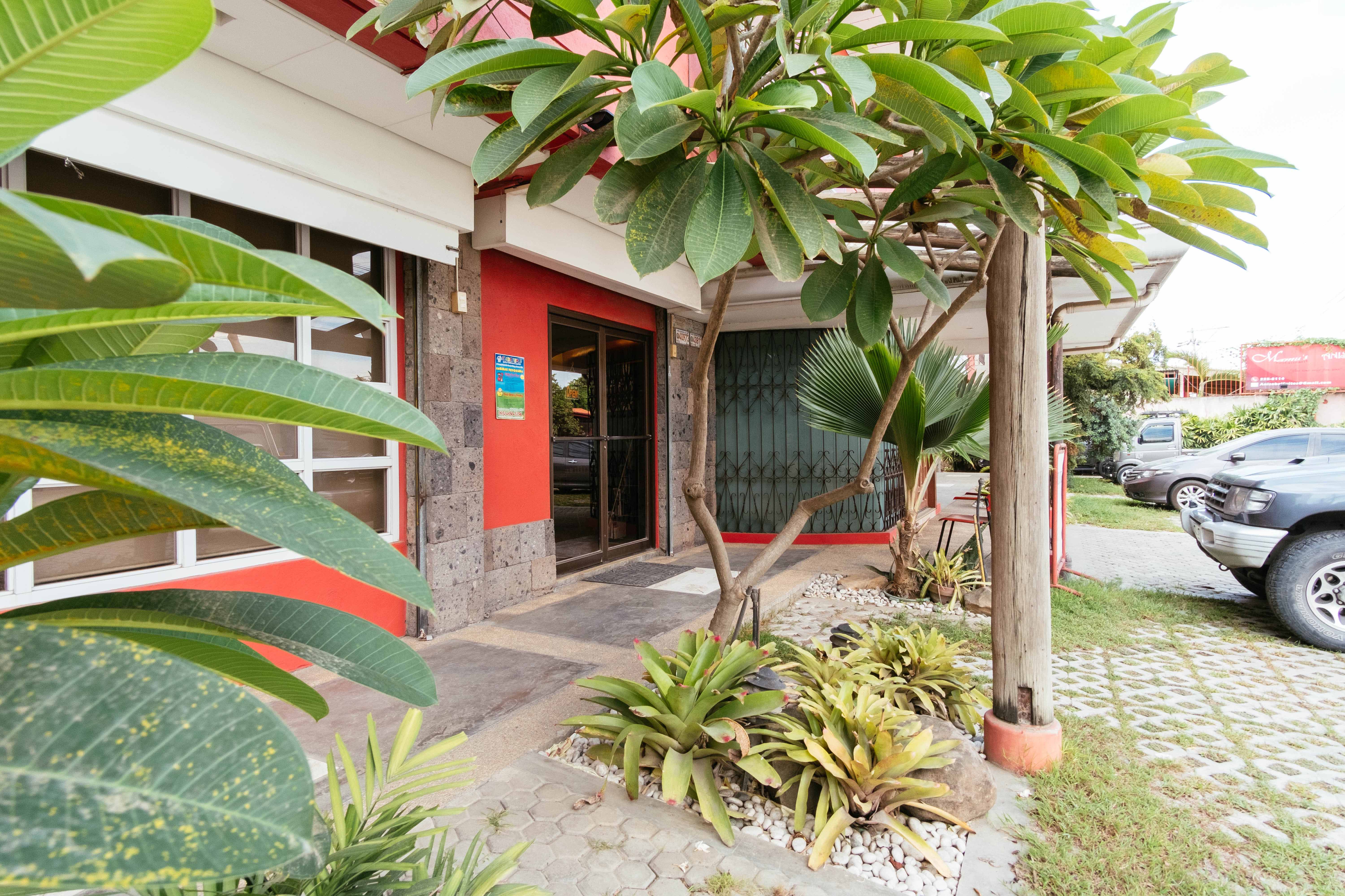 Anisabel Suites By Reddoorz