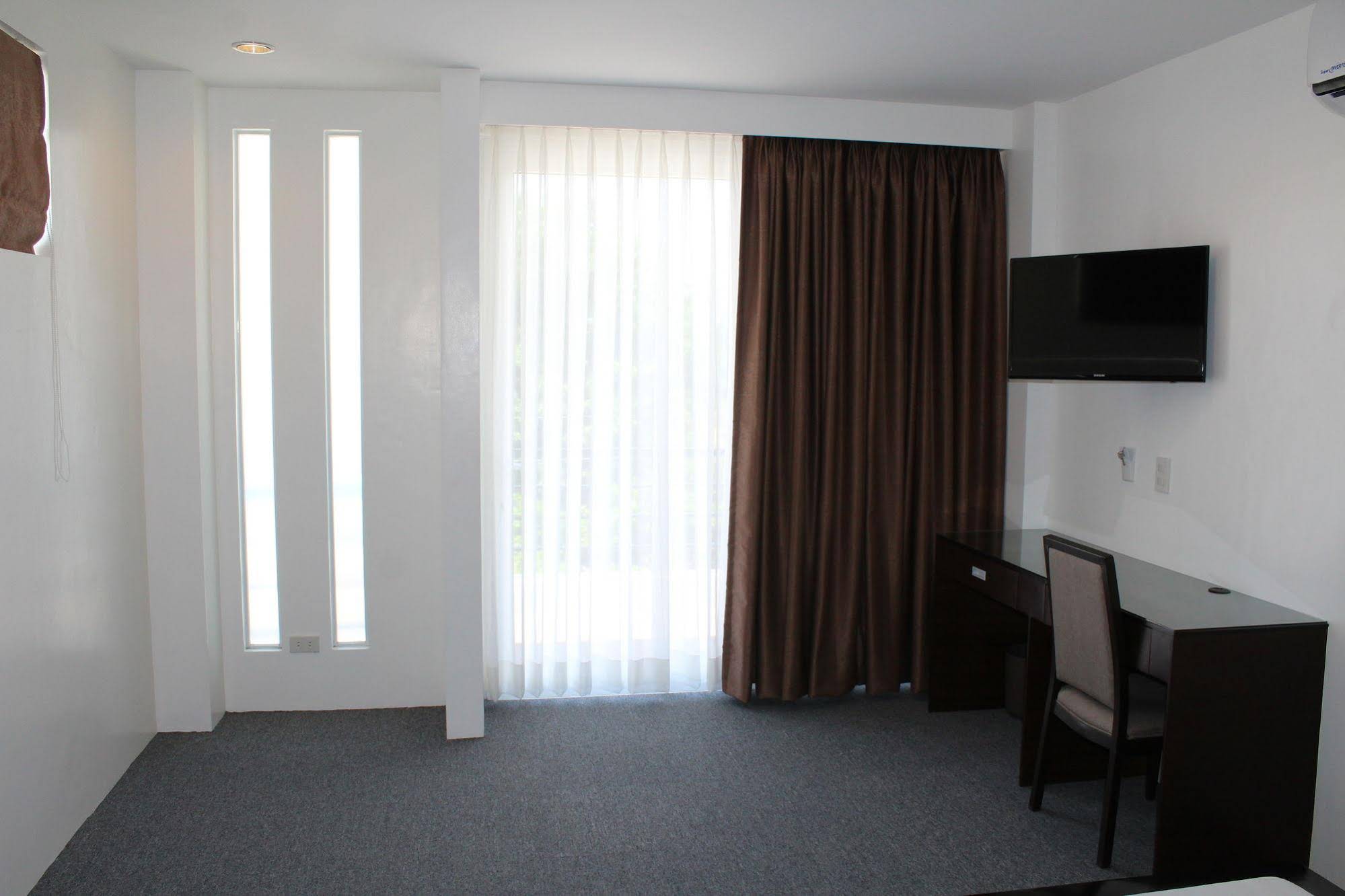 Be-ing Suites