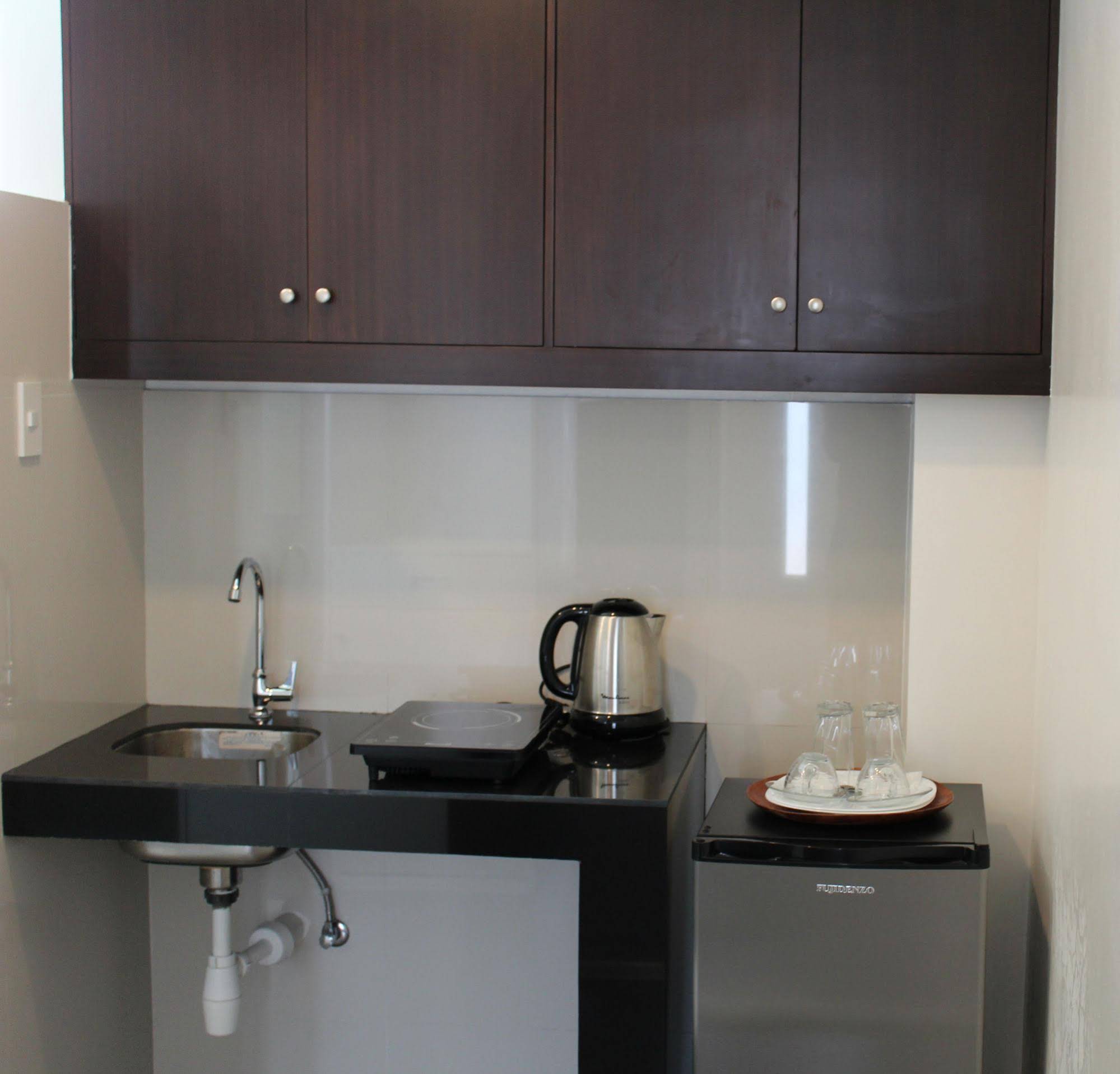 Be-ing Suites