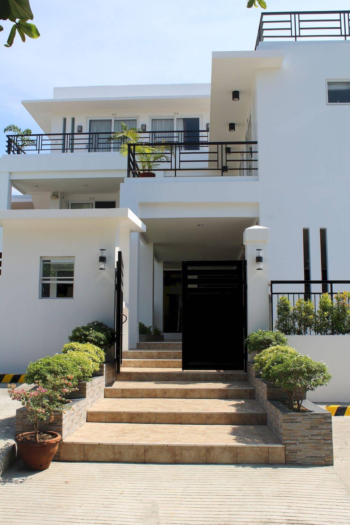 Be-ing Suites