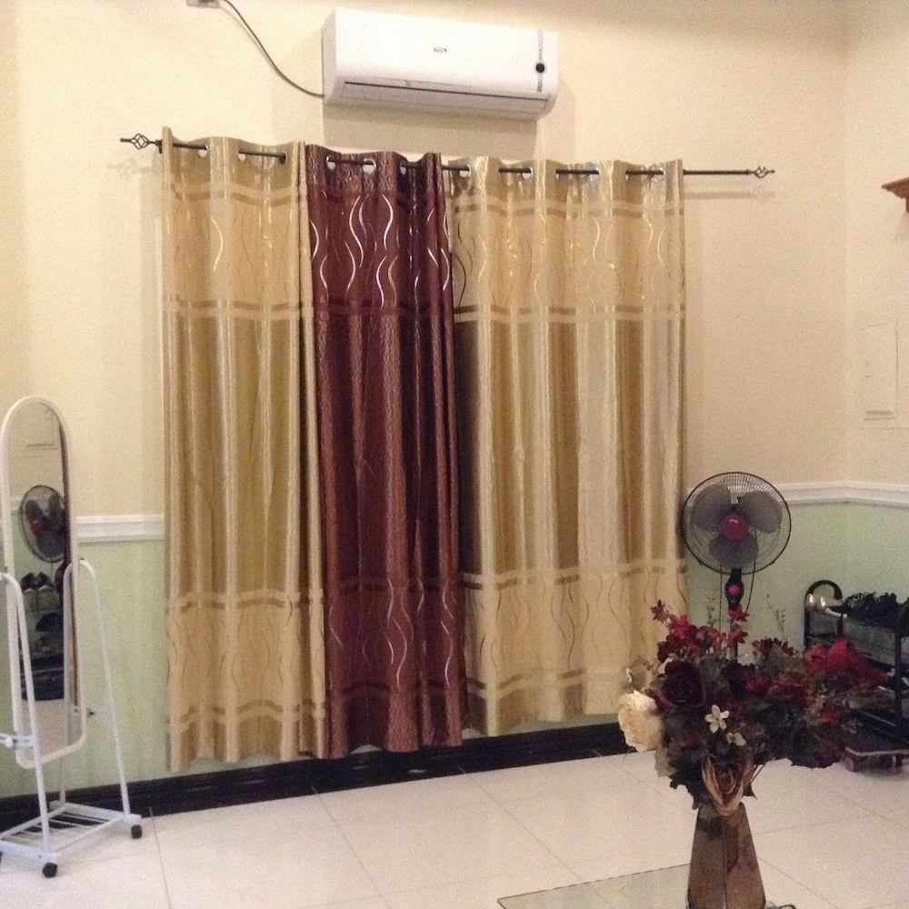 Dansam House