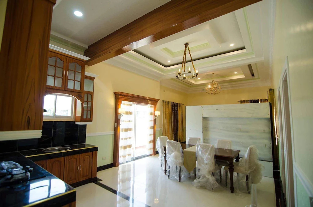 Dansam House
