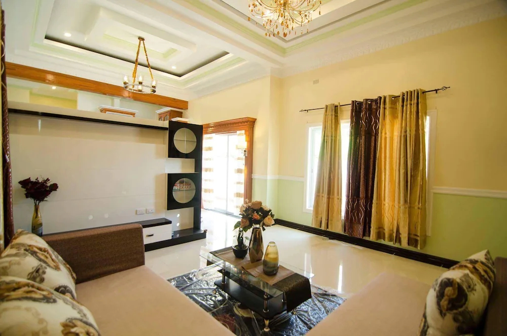 Dansam House