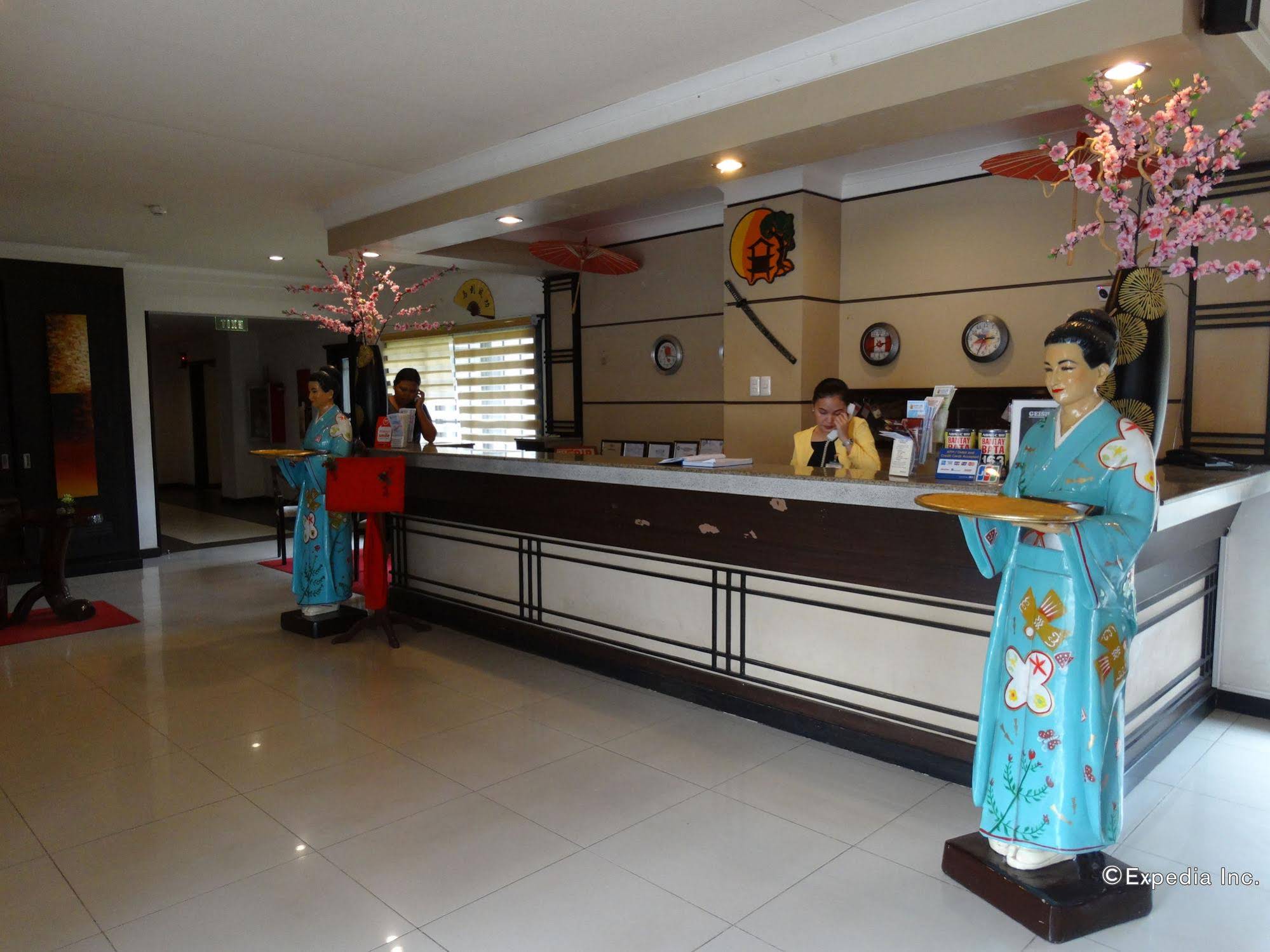 D’Japanese Tunnel Family Resort