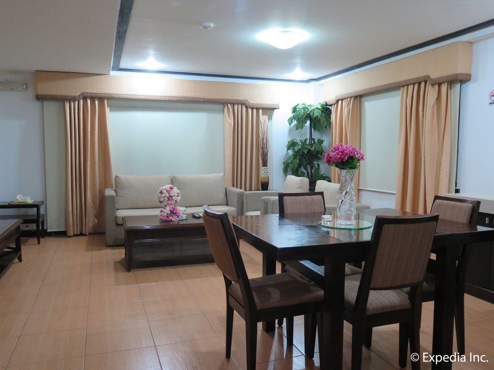 D'Leonor Hotel