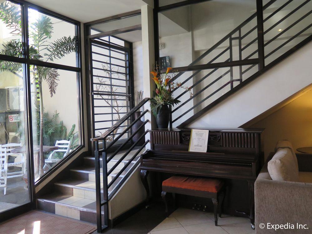D'Leonor Hotel