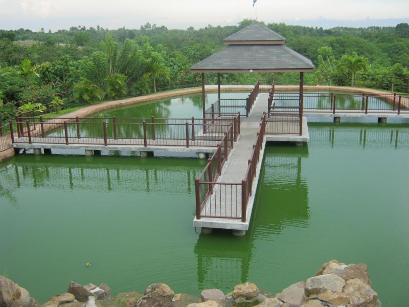 D Leonor Inland Resort and Adventure Park