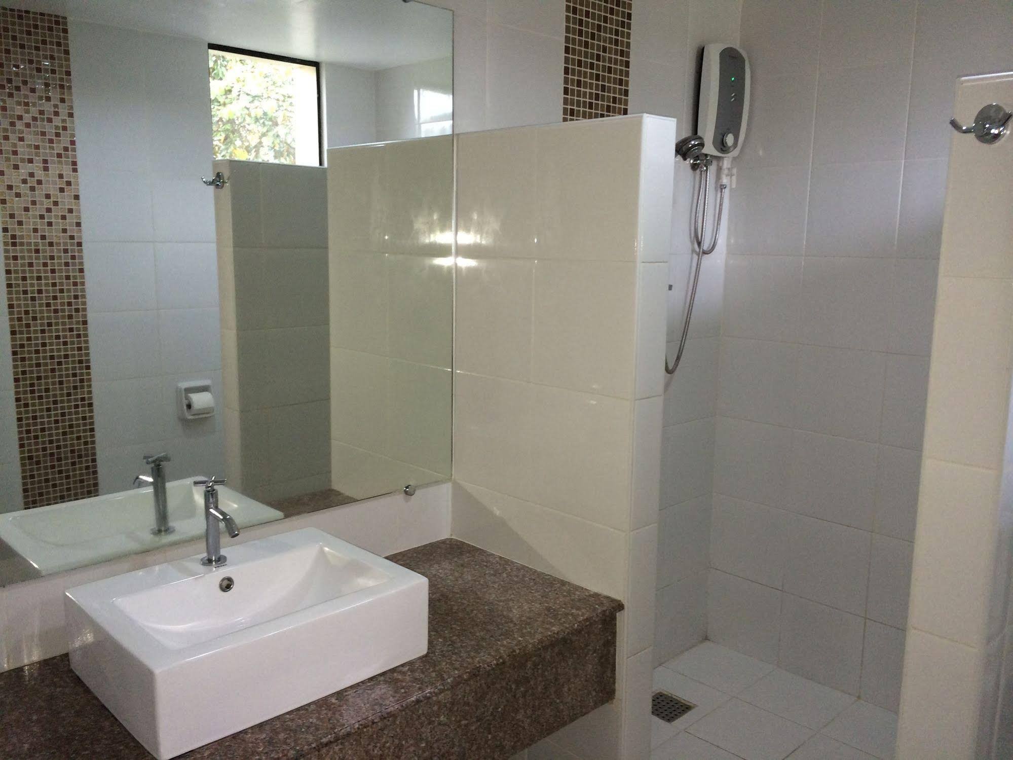 Domicilio Lorenzo Apartelle