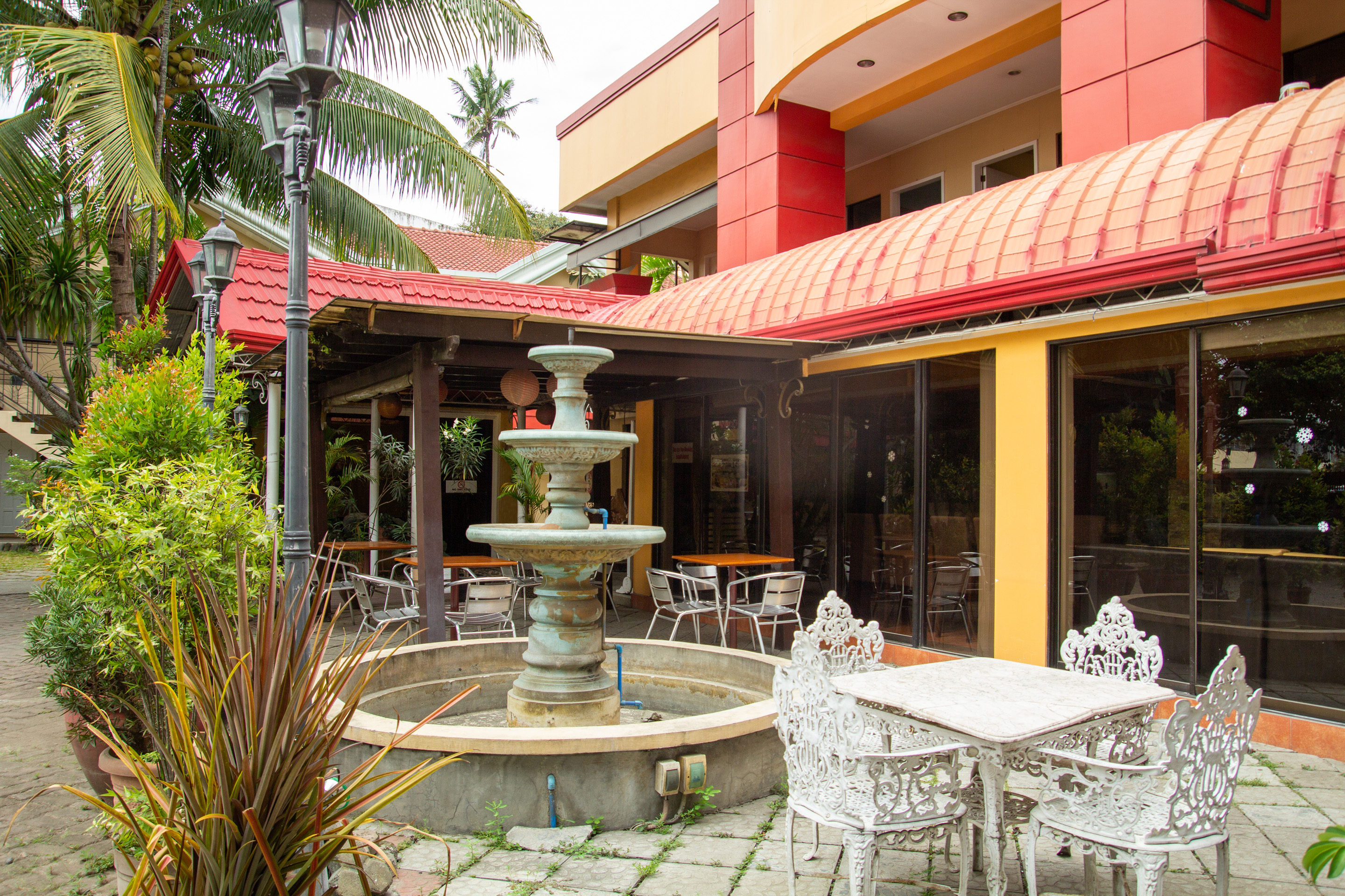 Golden Belle Apartelle And Suites By OYO Rooms