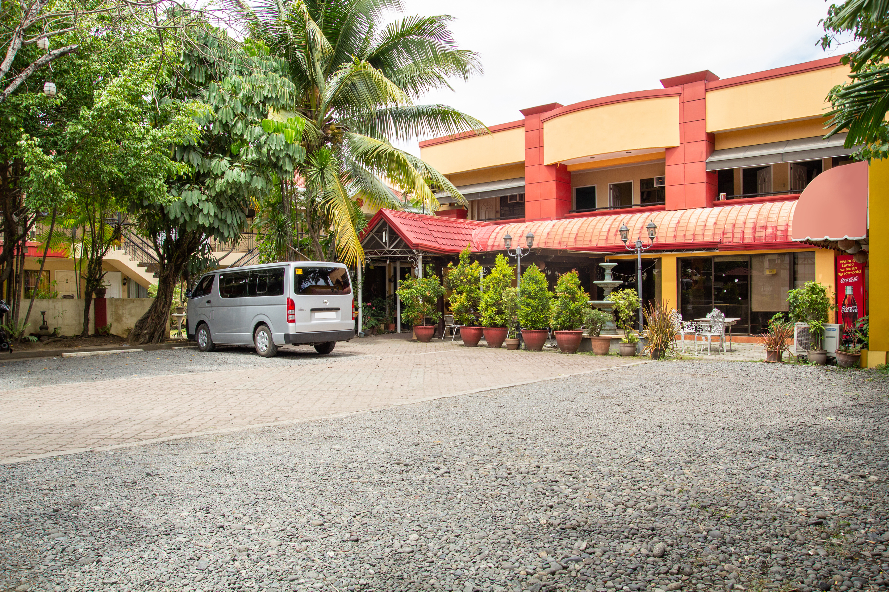 Golden Belle Apartelle And Suites By OYO Rooms