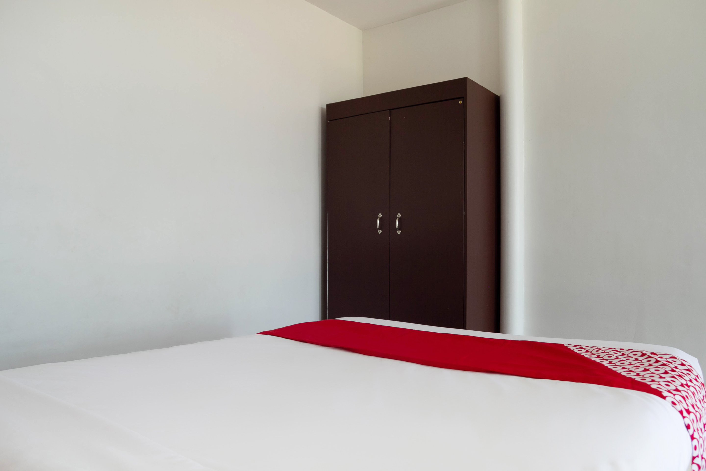 Goldentown Hotel And Residences by OYO