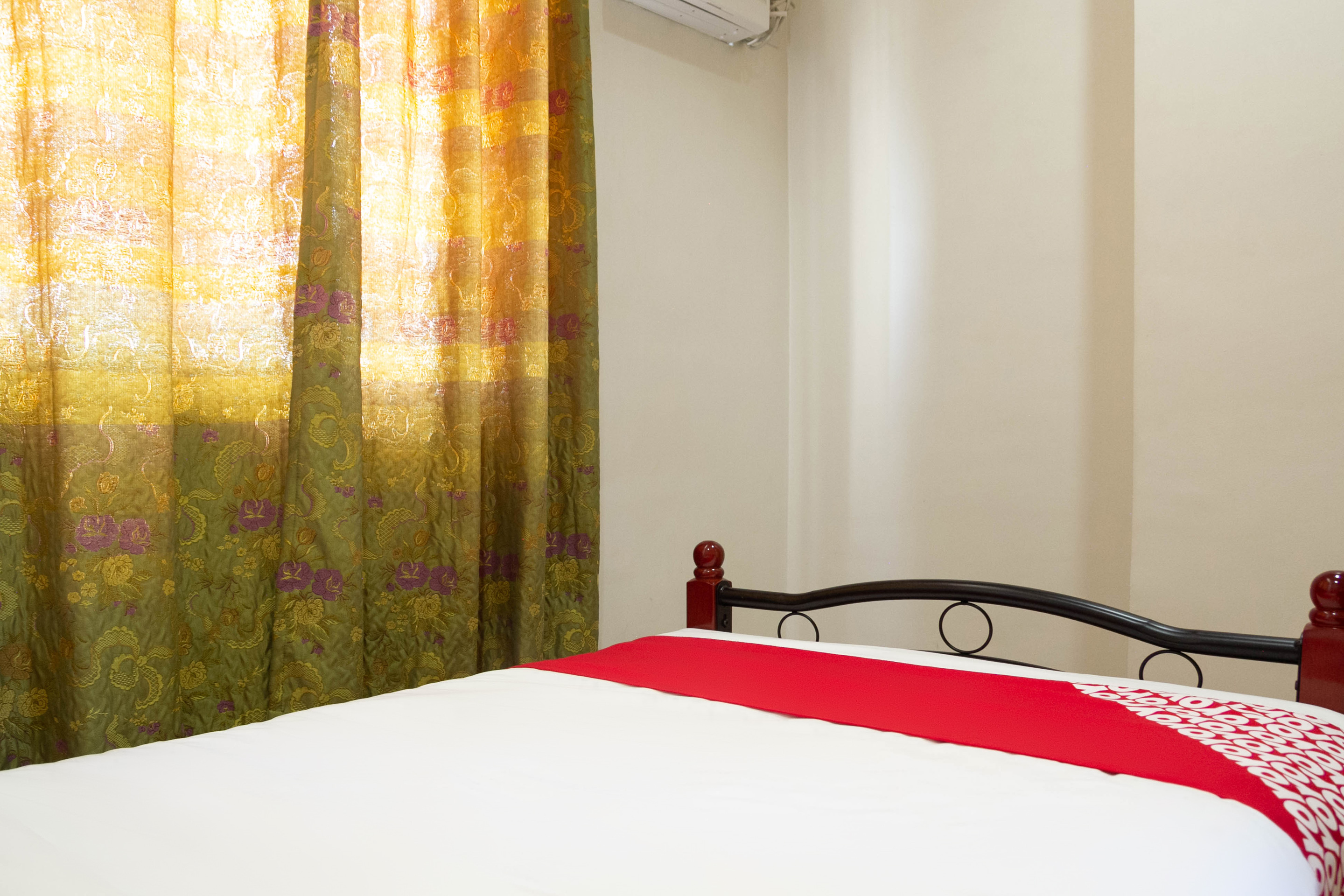 Goldentown Hotel And Residences by OYO