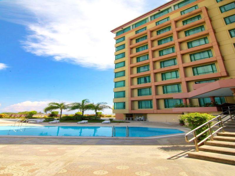 Grand Regal Hotel Davao