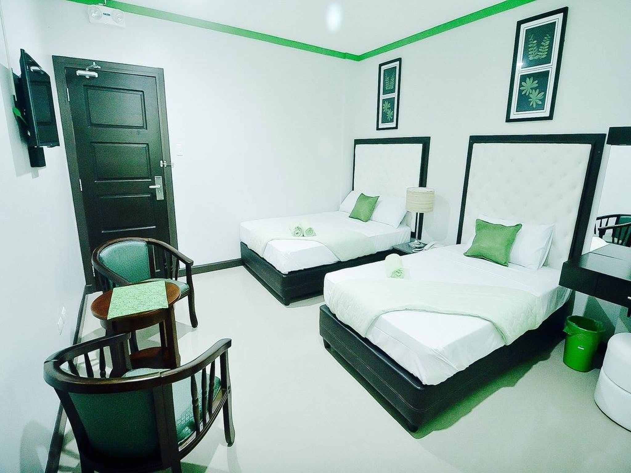 Green Banana Business Hotel