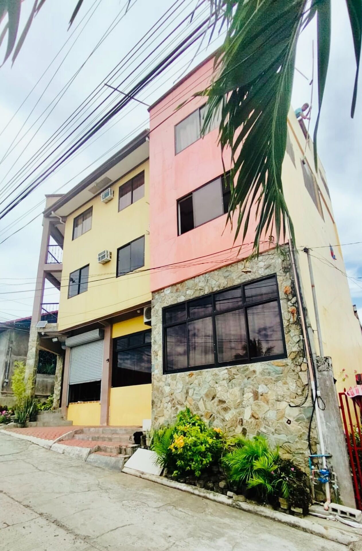 Herel Guest House by Oyo Rooms