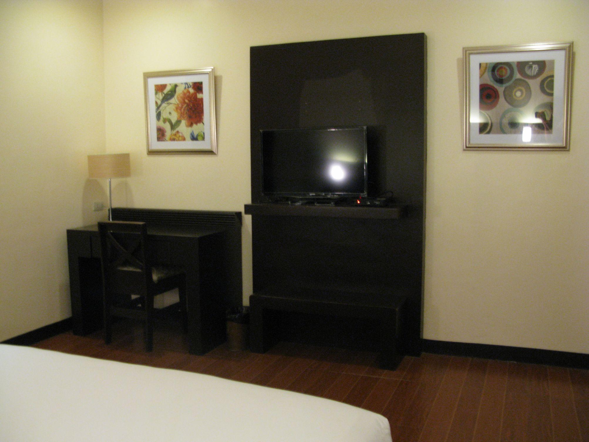 Hotel Esse Davao