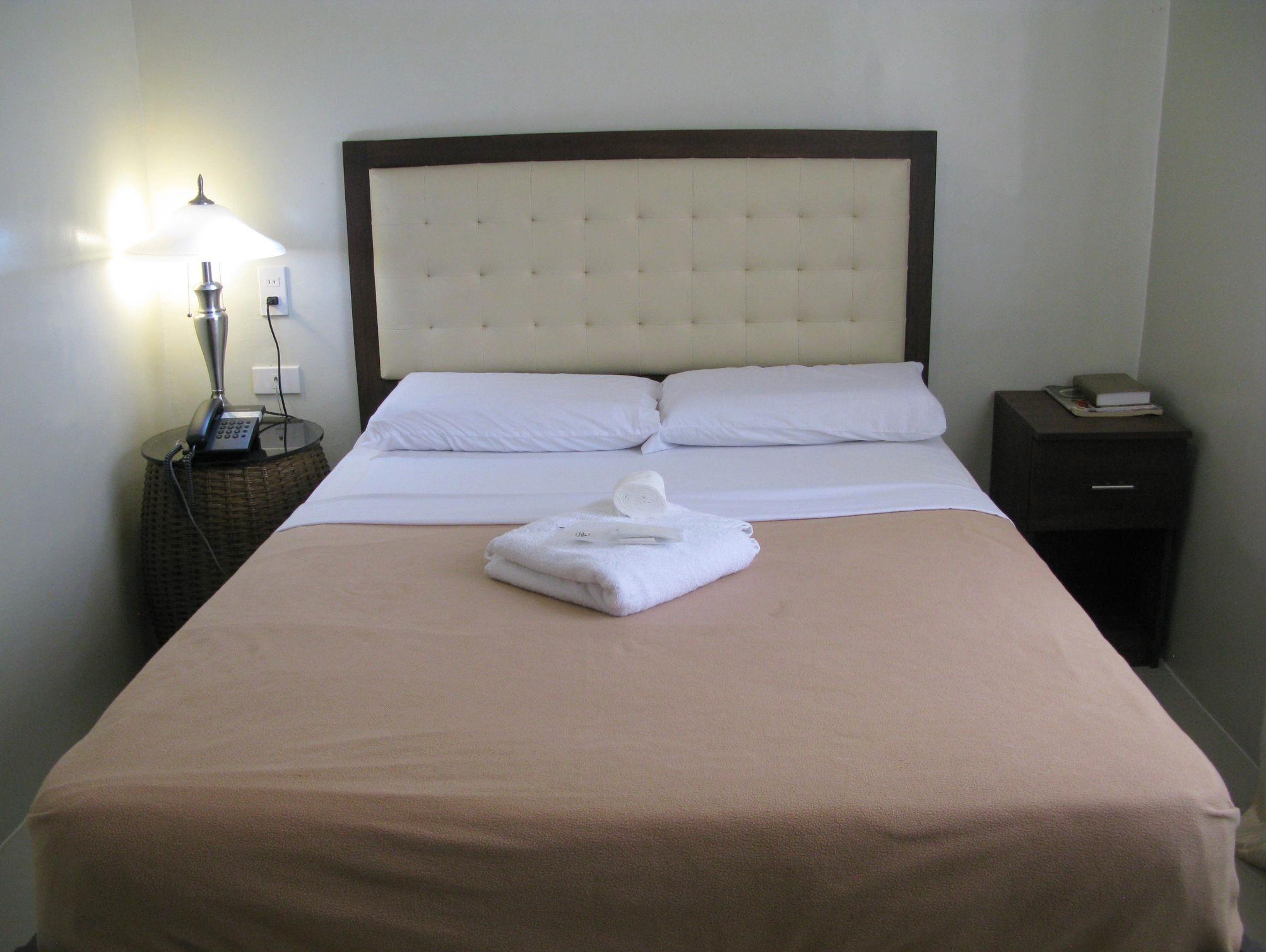 Jade Dragon's Suites