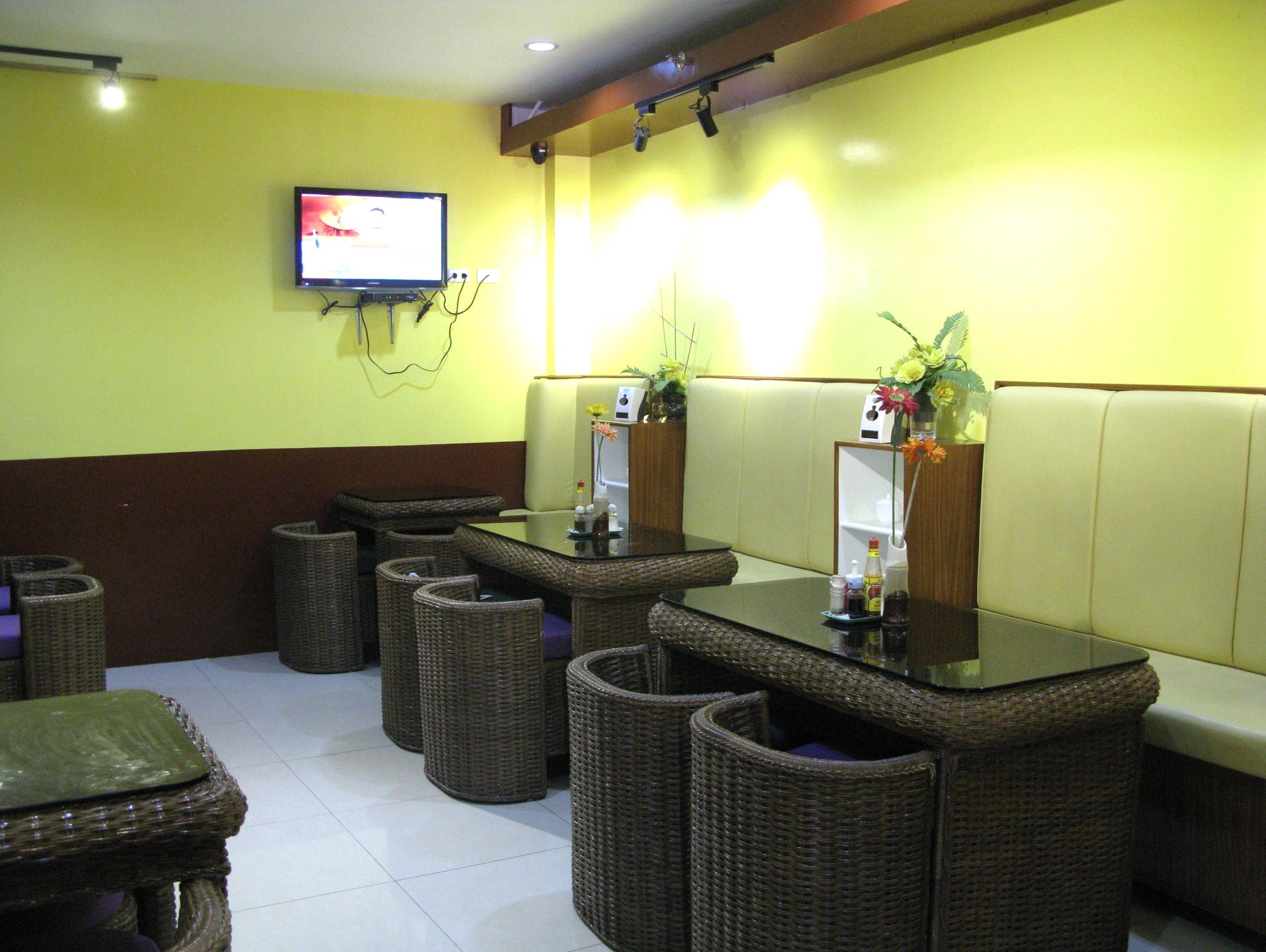 Jade Dragon's Suites