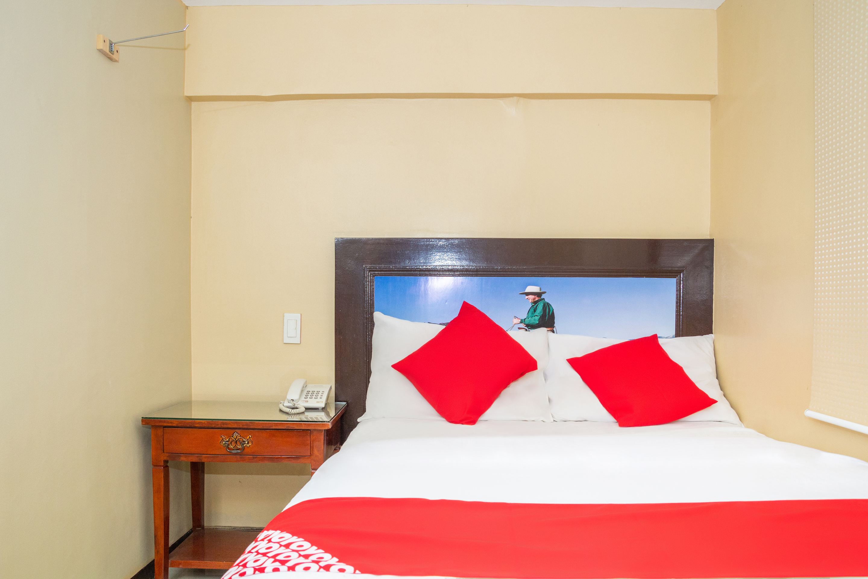 James Country Hotel 2 By OYO Rooms