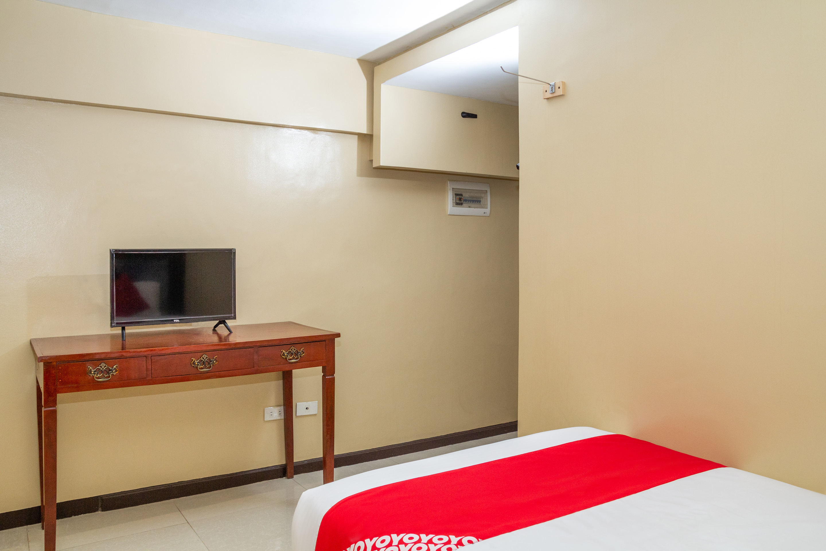 James Country Hotel 2 By OYO Rooms