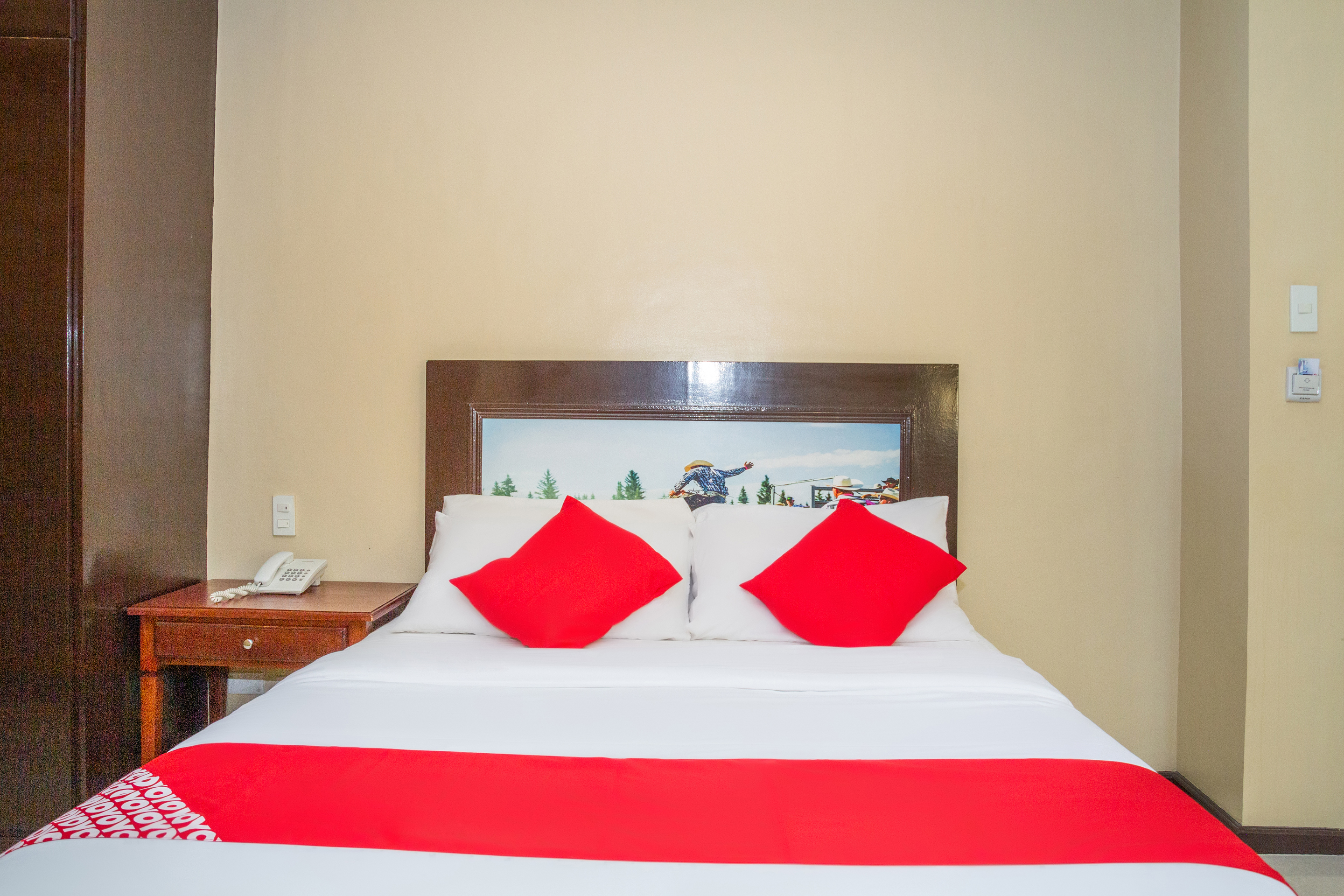 James Country Hotel 2 By OYO Rooms