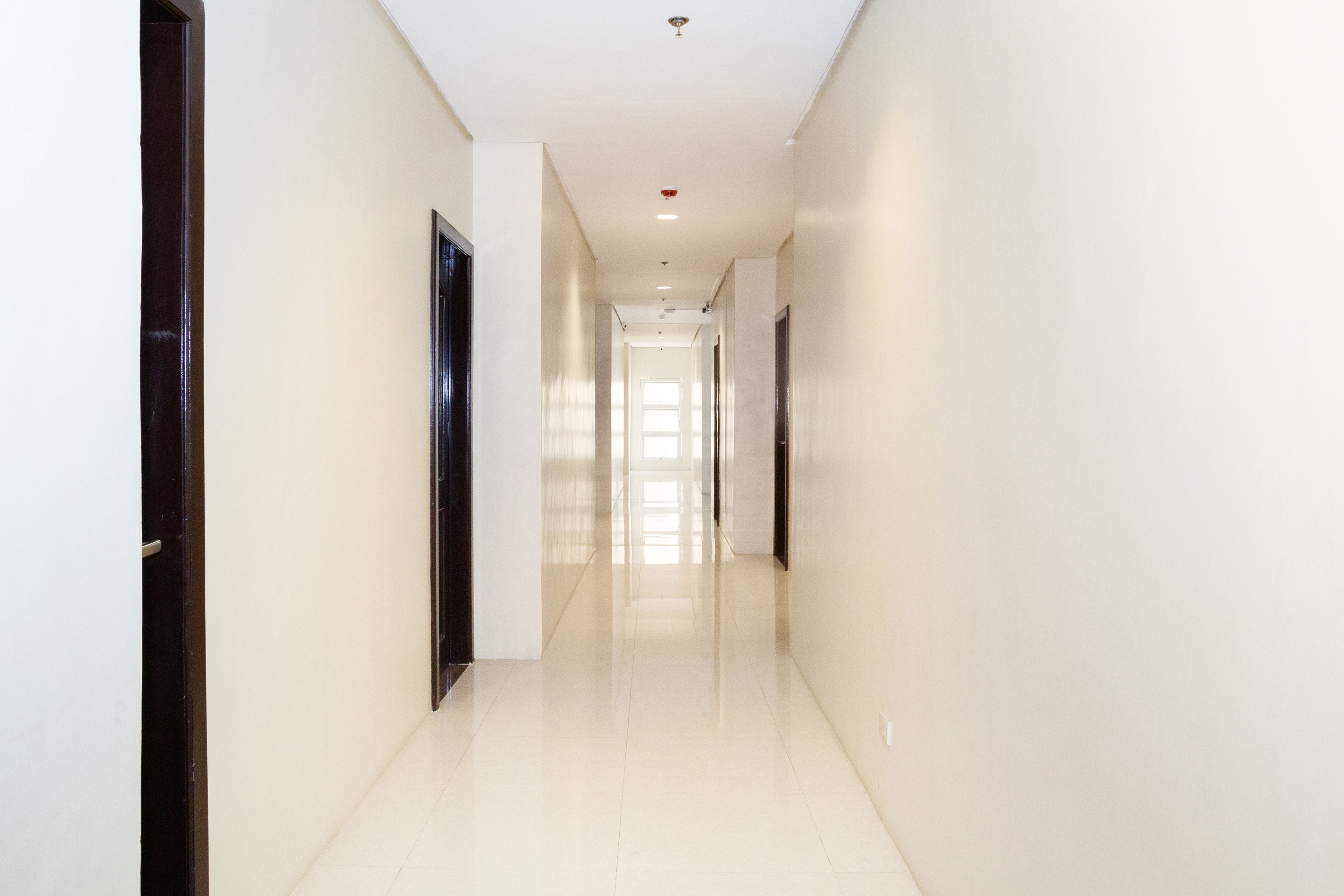 James Country Hotel 2 By OYO Rooms