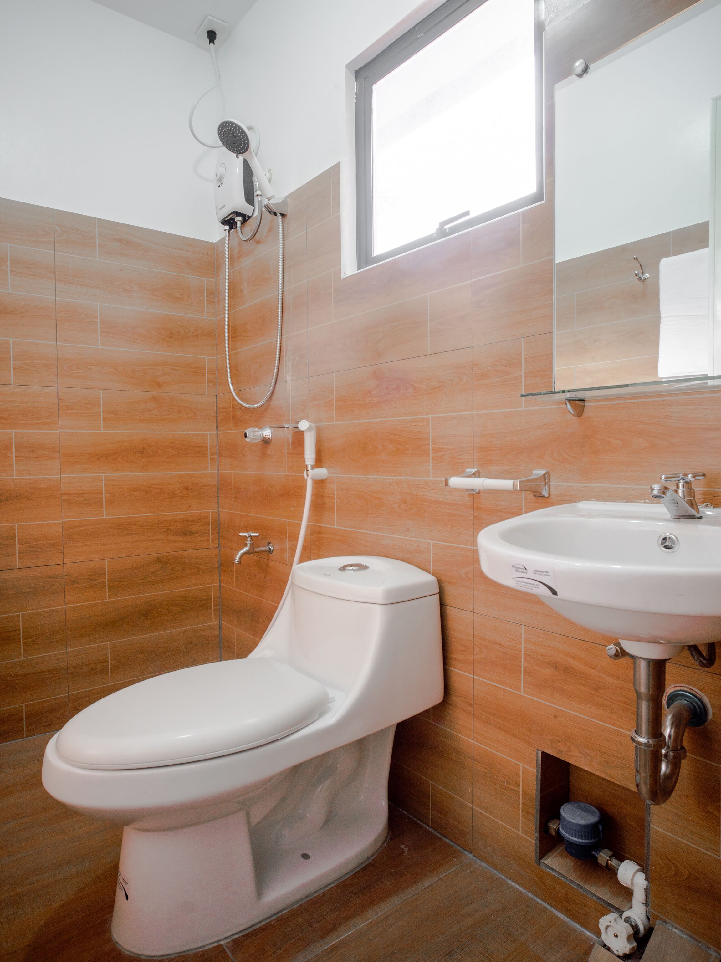 Kutawato Pensionne by OYO Rooms