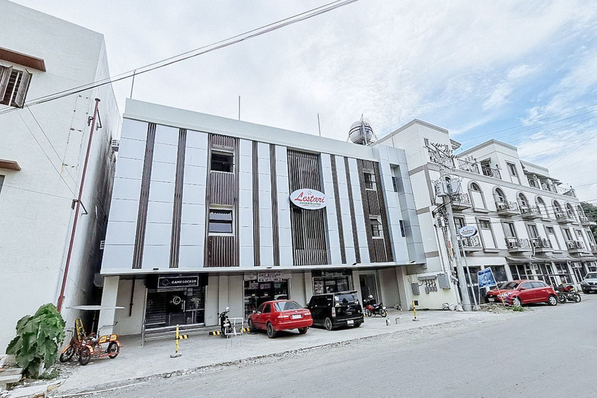 Lestari Hotel And Residence