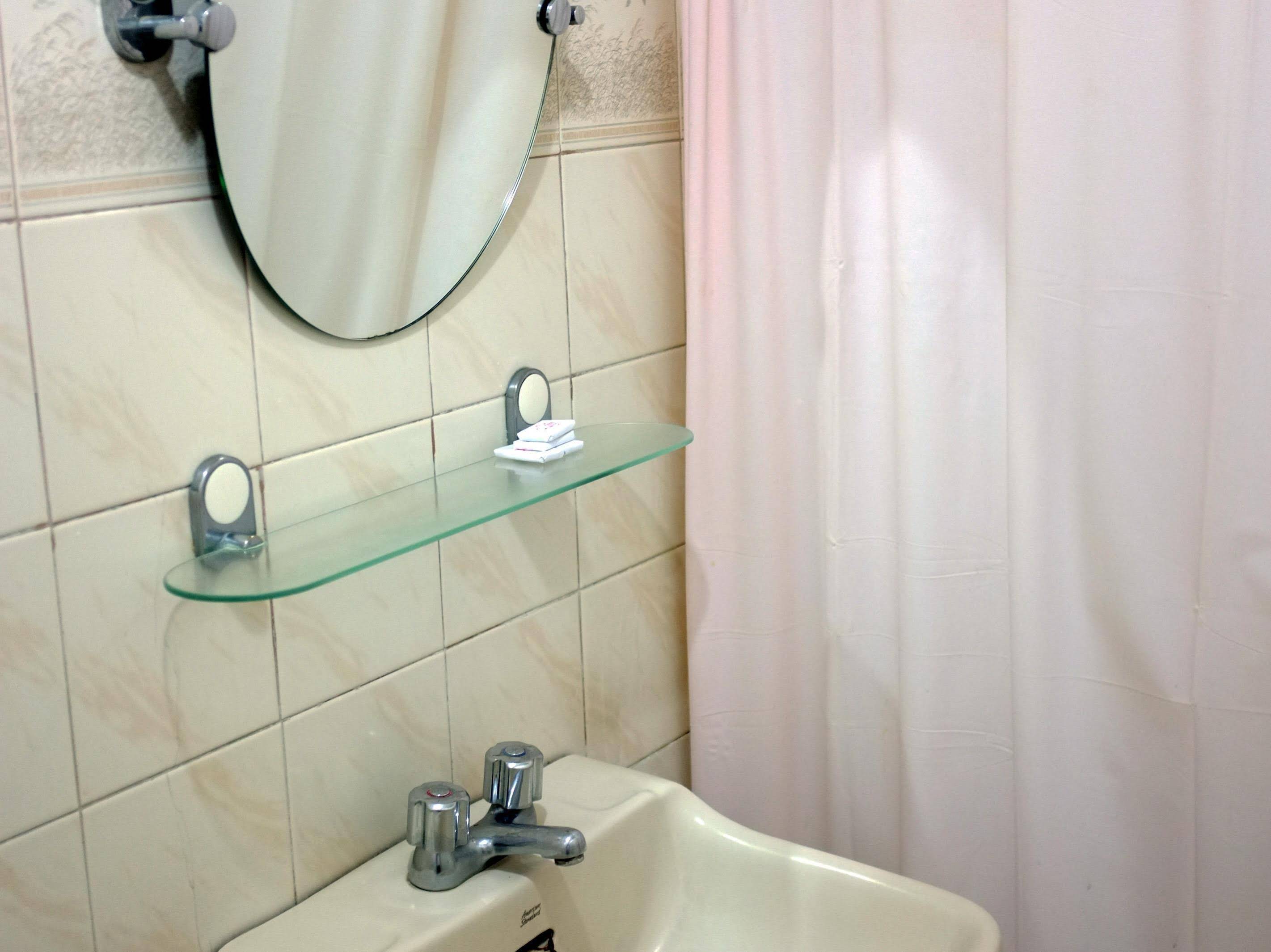 Linmarr Davao Hotels and Apartelles