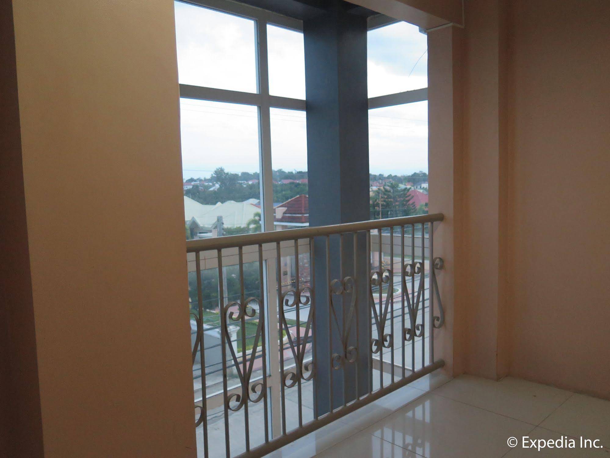 Luxor One Traveler Inn Davao