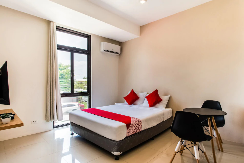 Maple Wave Davao by OYO Rooms