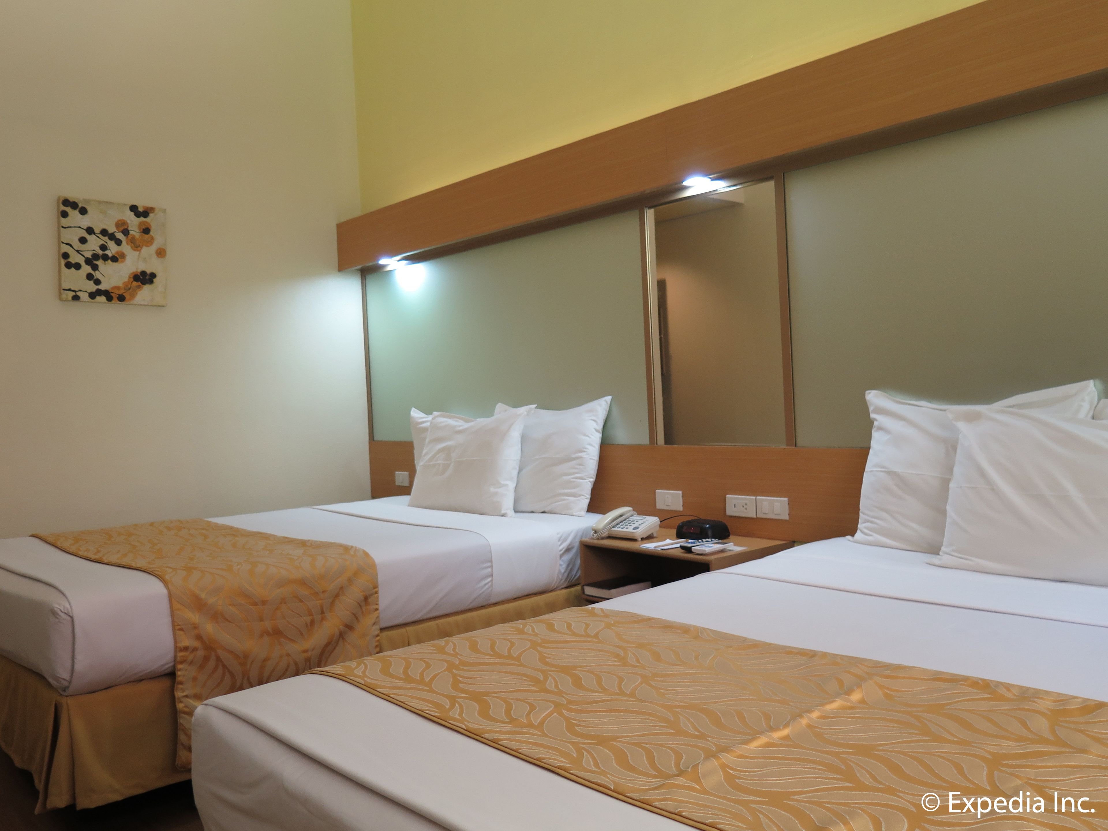 Microtel by Wyndham Davao