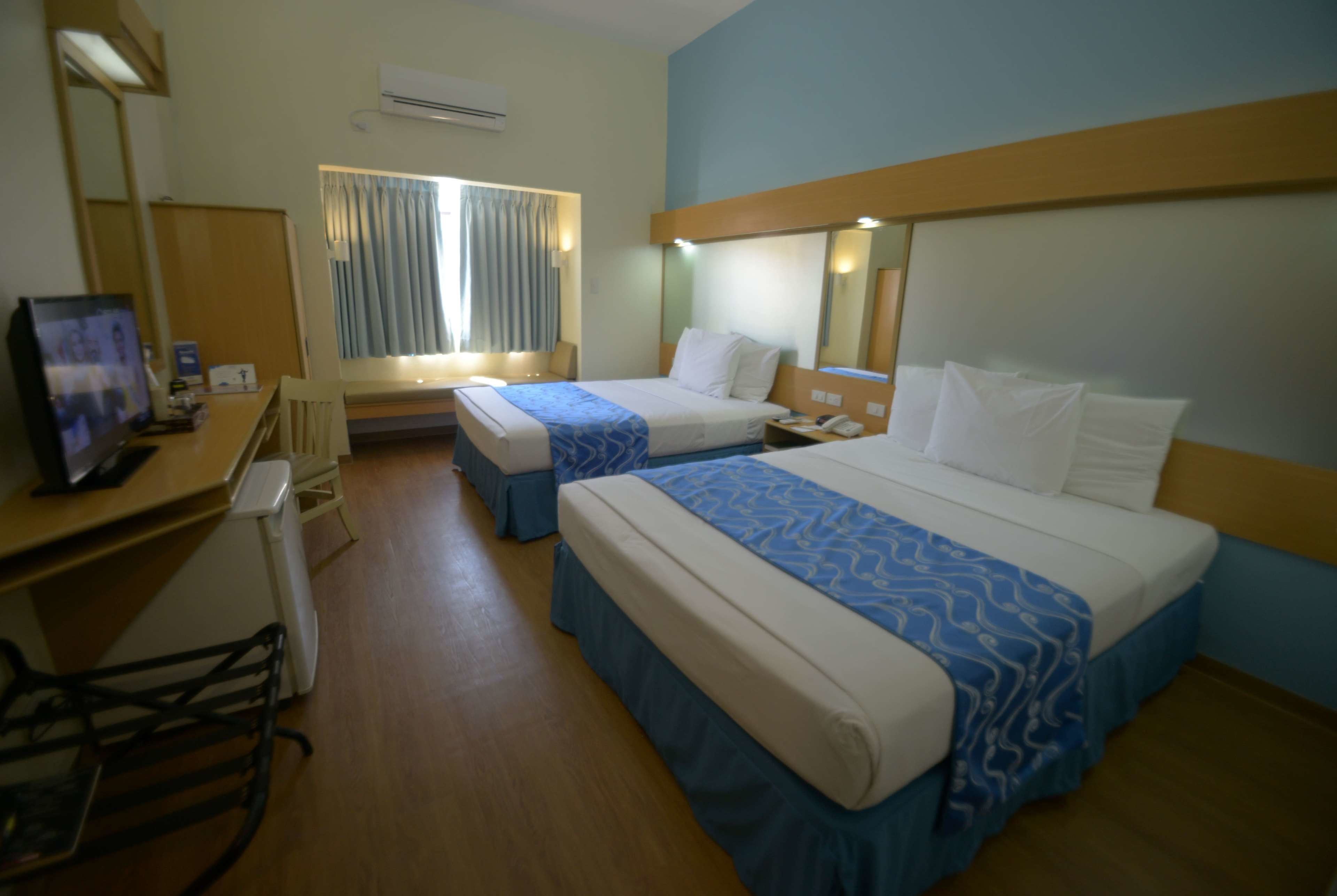 Microtel by Wyndham Davao