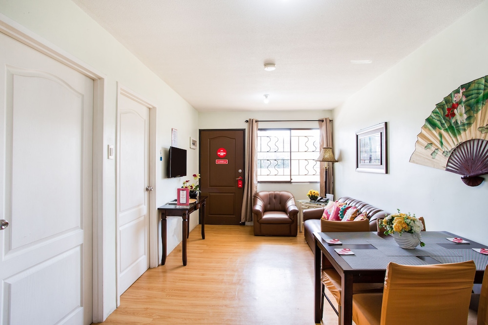 One Oasis by OYO Rooms