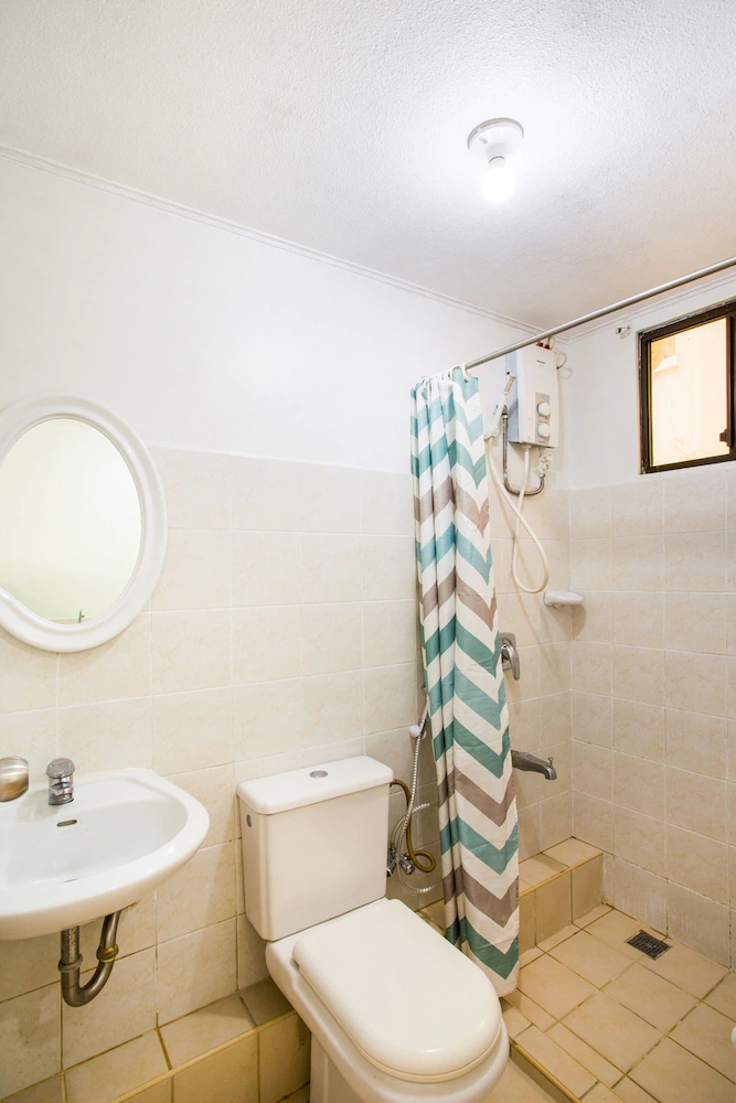 One Oasis by OYO Rooms