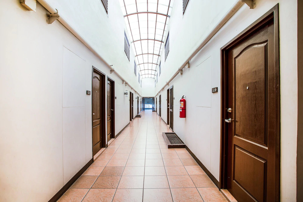 One Oasis by OYO Rooms