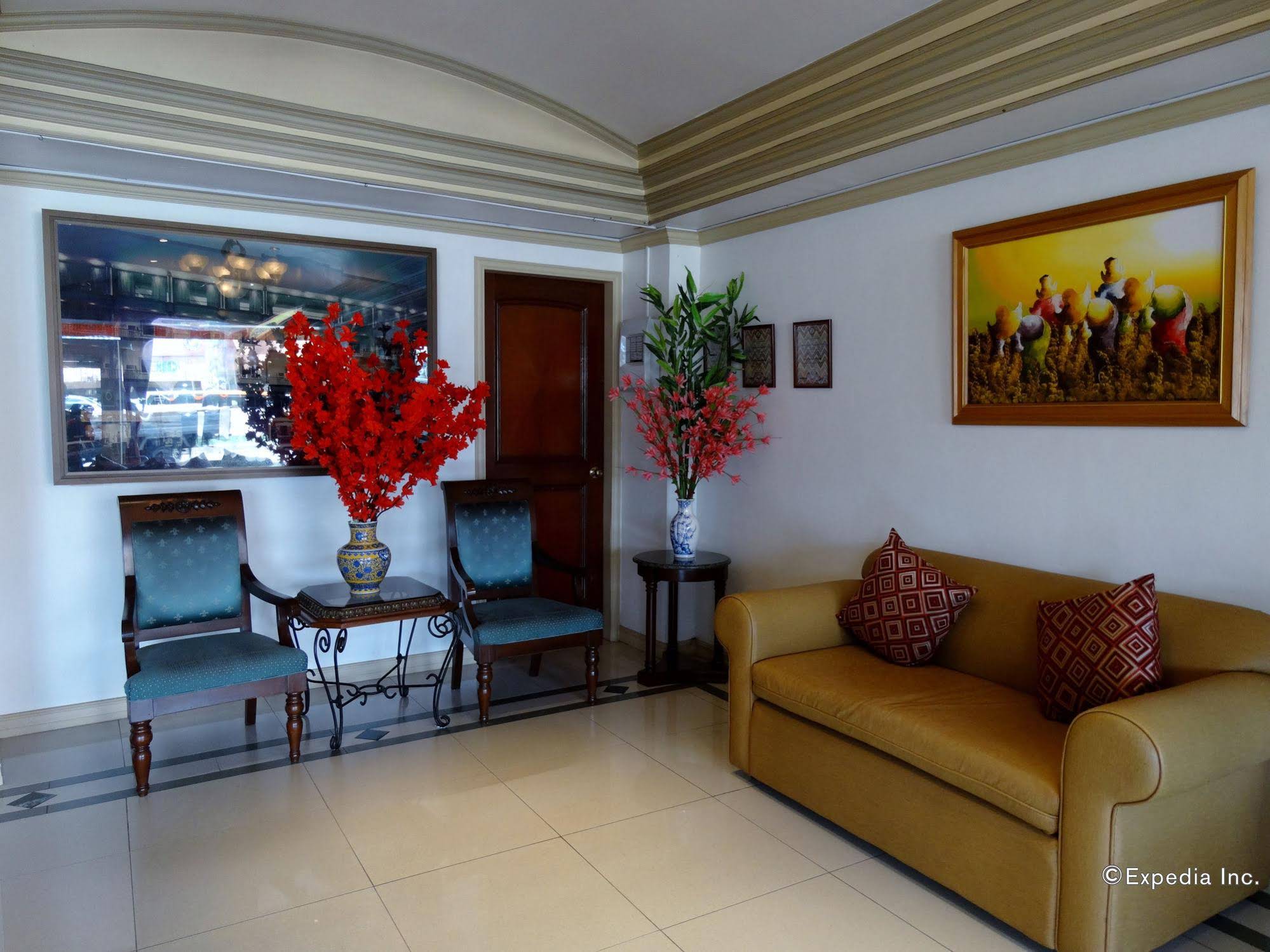 Orange Grove Hotel