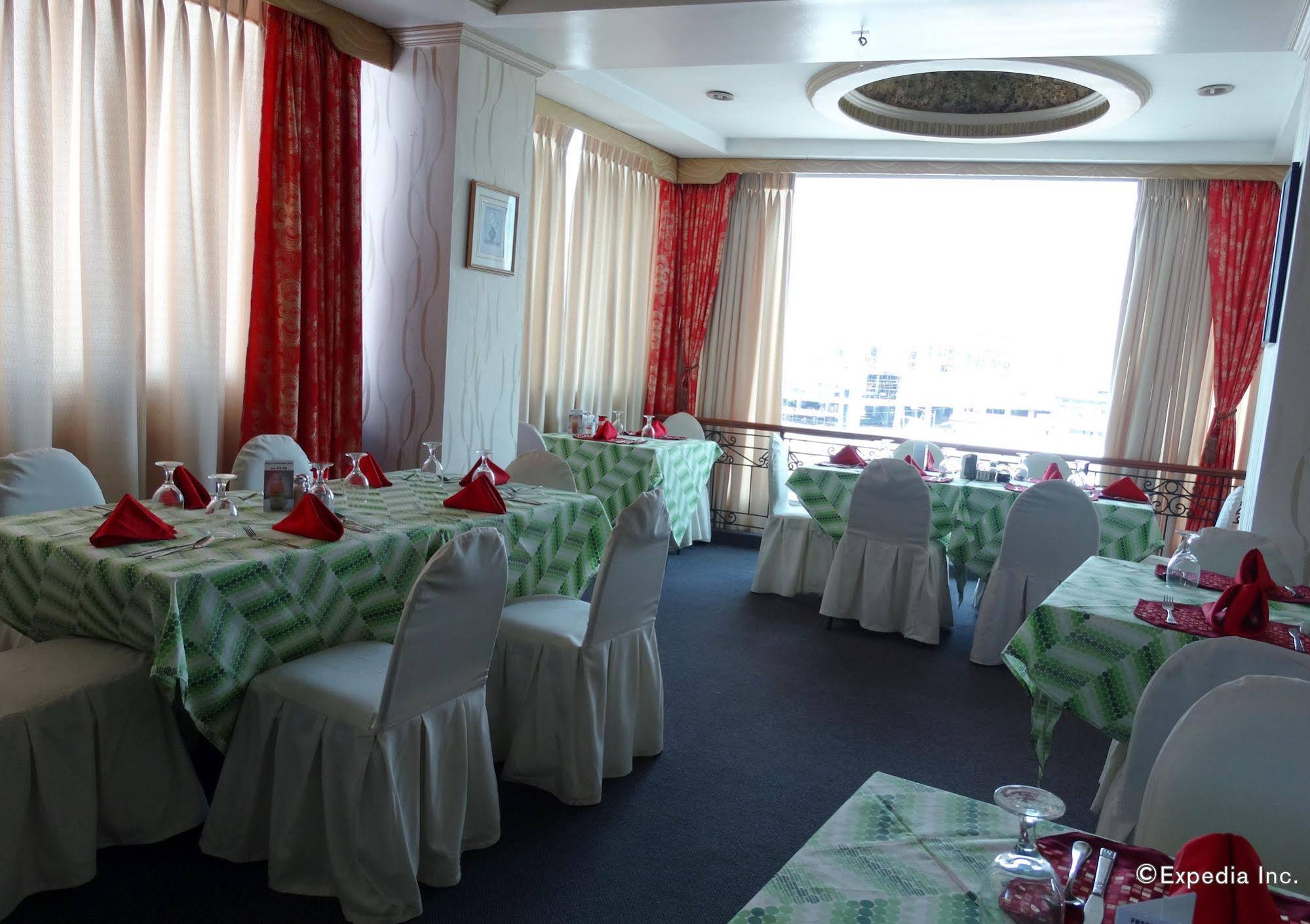 Orange Grove Hotel