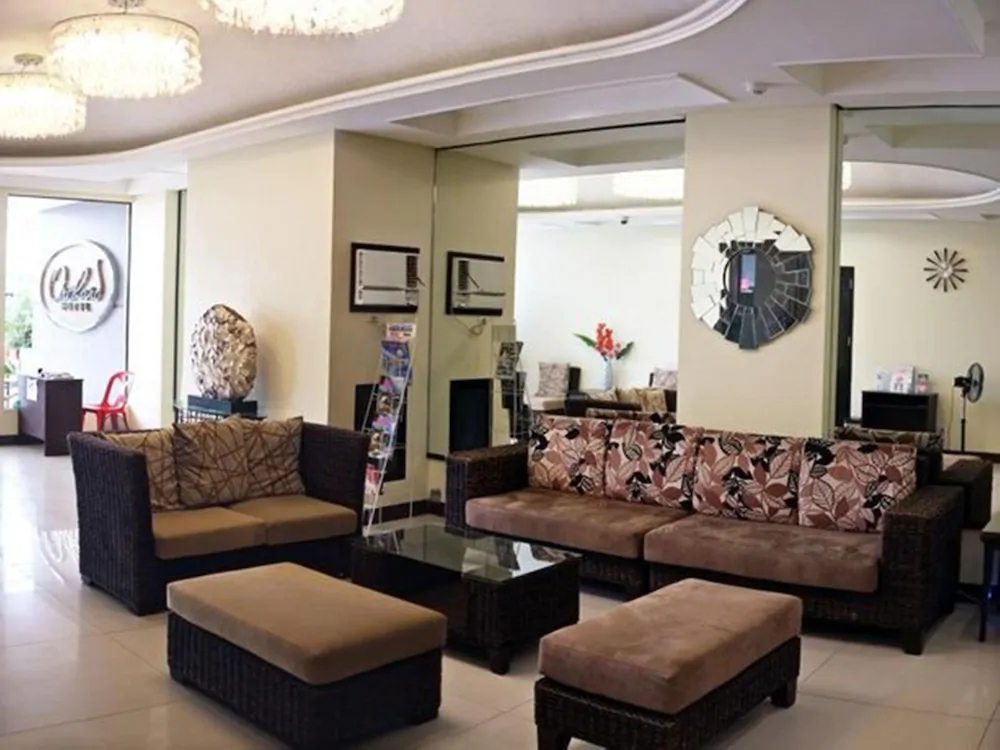 Orchard Hotel