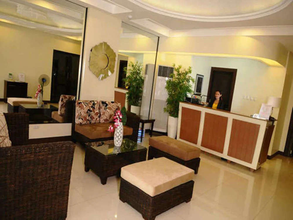 Orchard Hotel